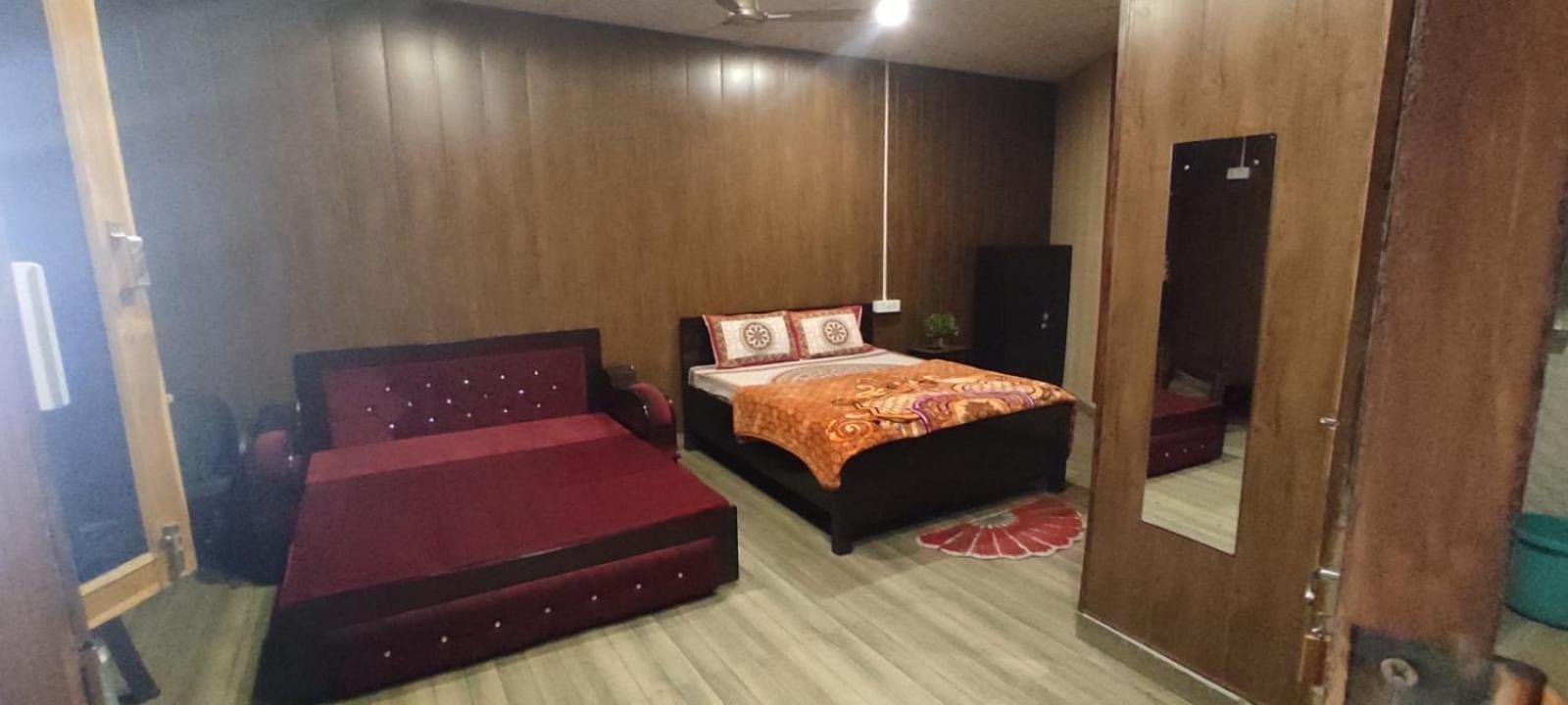 Mehra Cottage Almora Rum bild